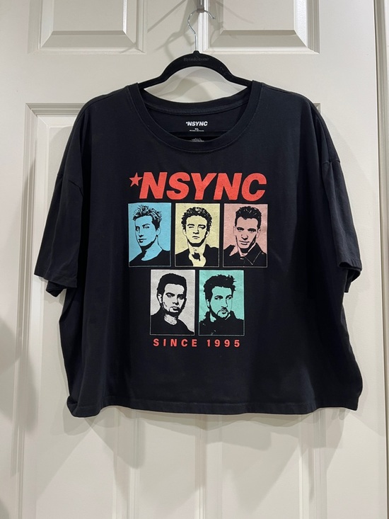 Tops - *NSYNC graphic cropped tee size XXL